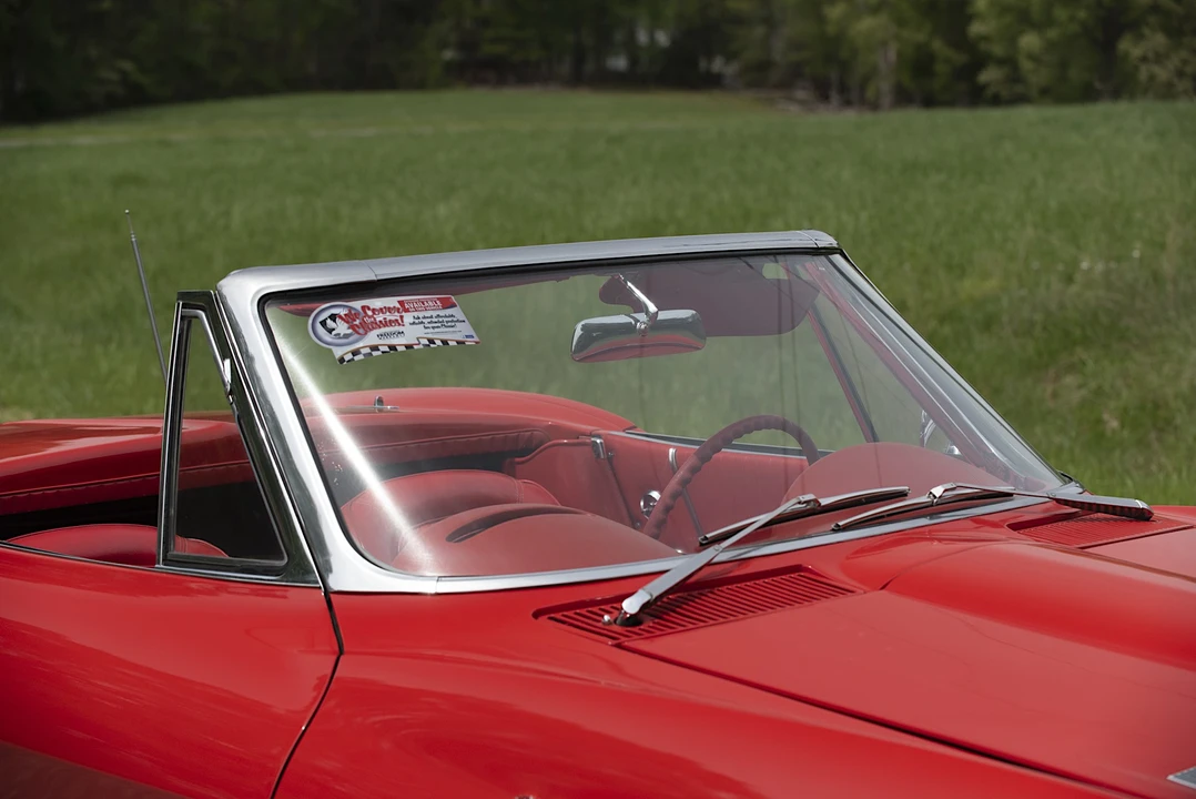1963 Chevrolet Corvette C2 - Image 28 of 31