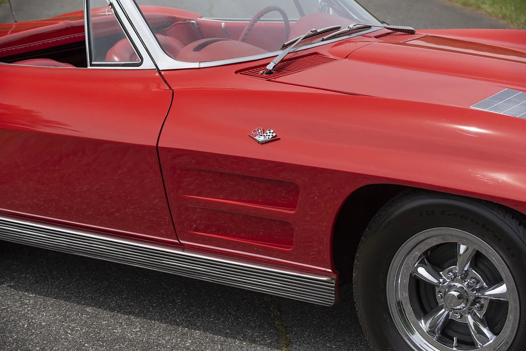 1963 Chevrolet Corvette C2 - Image 12 of 31