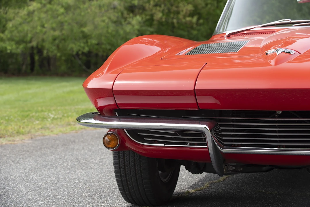 1963 Chevrolet Corvette C2 - Image 18 of 31