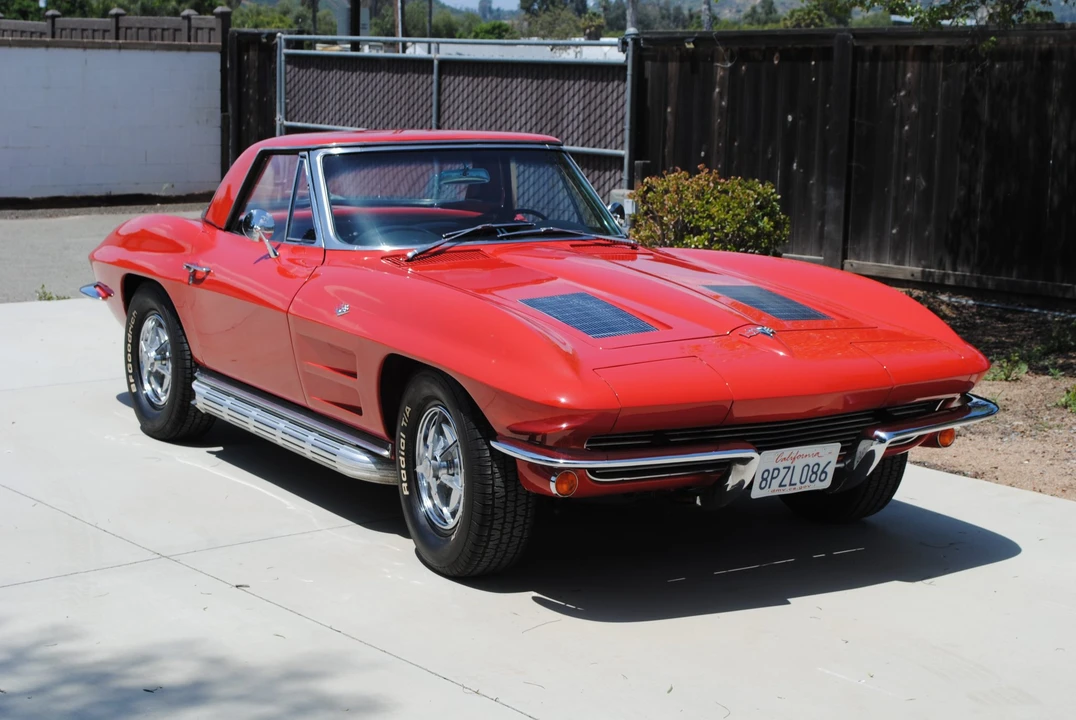 1963 Chevrolet Corvette C2 - Image 13 of 31