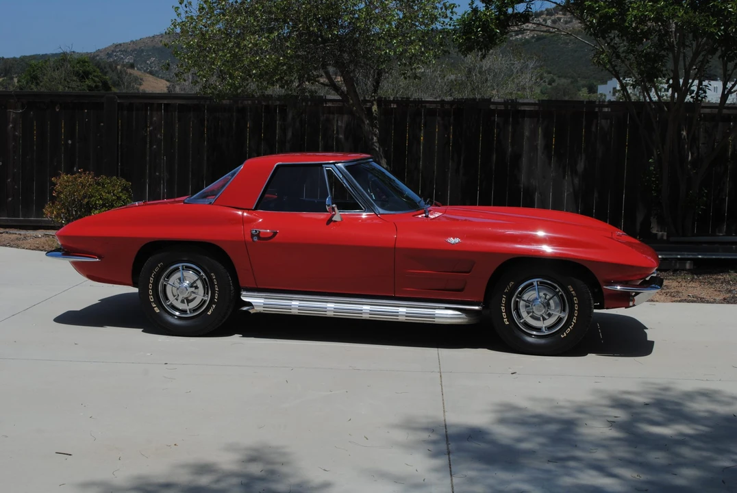 1963 Chevrolet Corvette C2 - Image 11 of 31
