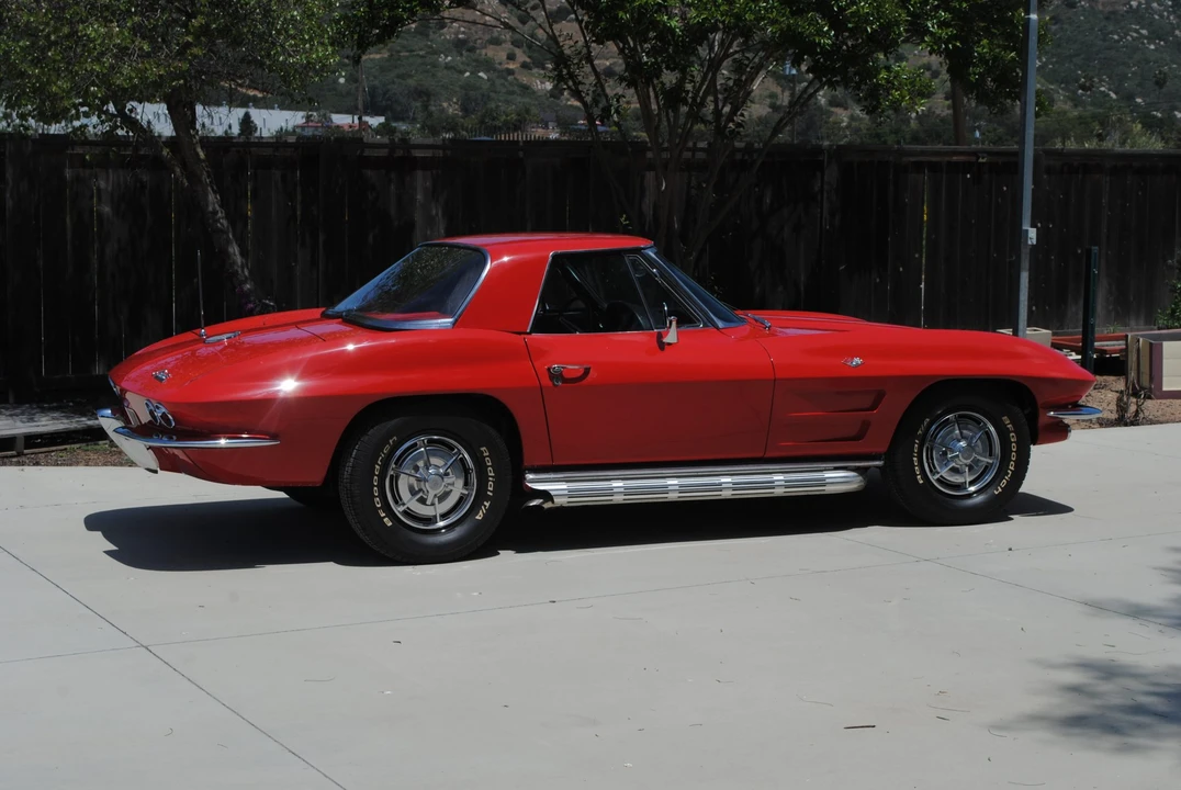 1963 Chevrolet Corvette C2 - Image 9 of 31