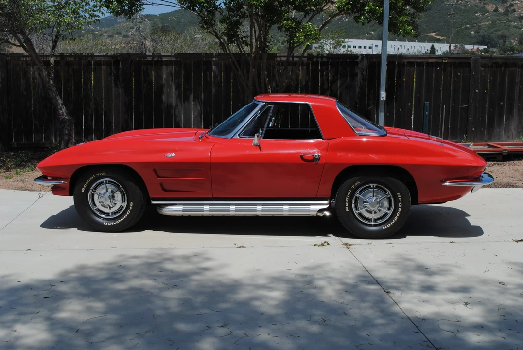 1963 Chevrolet Corvette C2 - Image 4 of 31