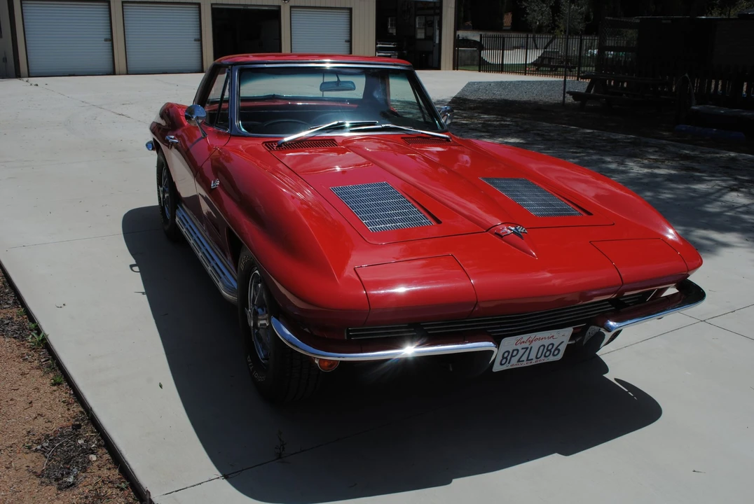 1963 Chevrolet Corvette C2 - Image 14 of 31