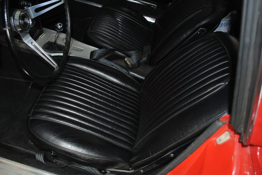 1963 Chevrolet Corvette C2 - Image 20 of 31