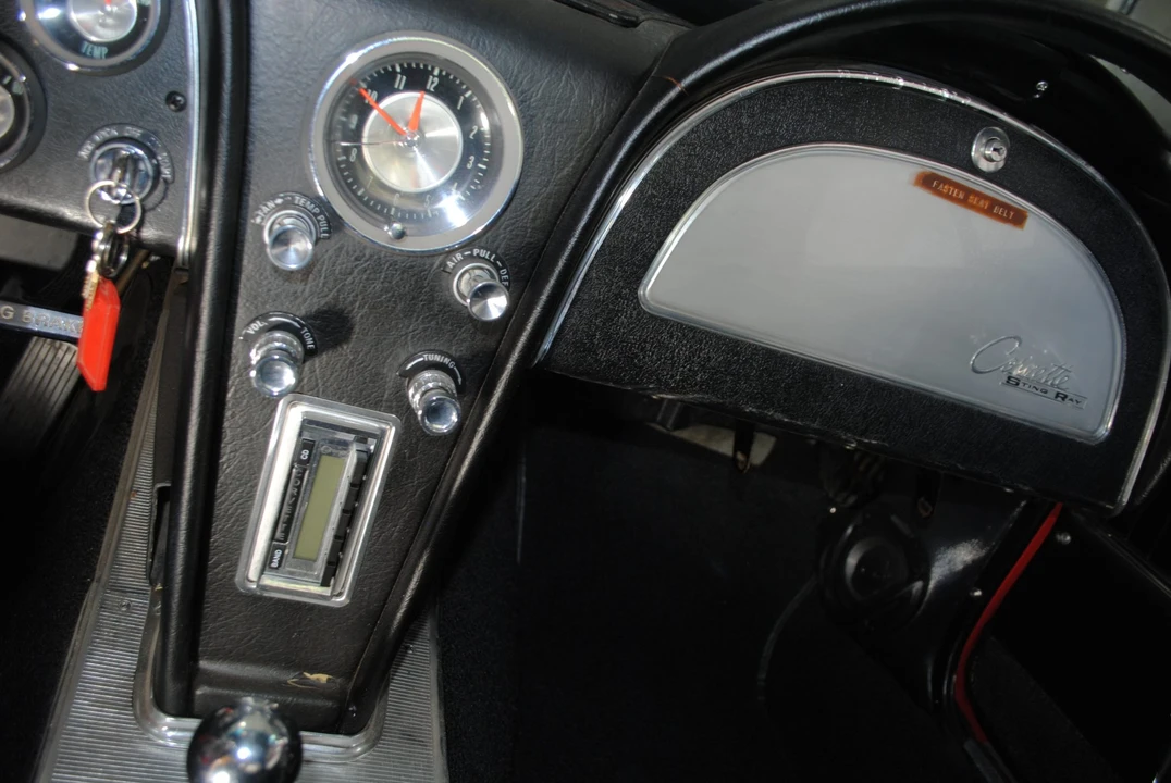 1963 Chevrolet Corvette C2 - Image 29 of 31