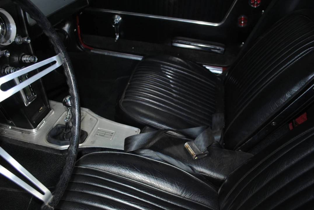1963 Chevrolet Corvette C2 - Image 21 of 31