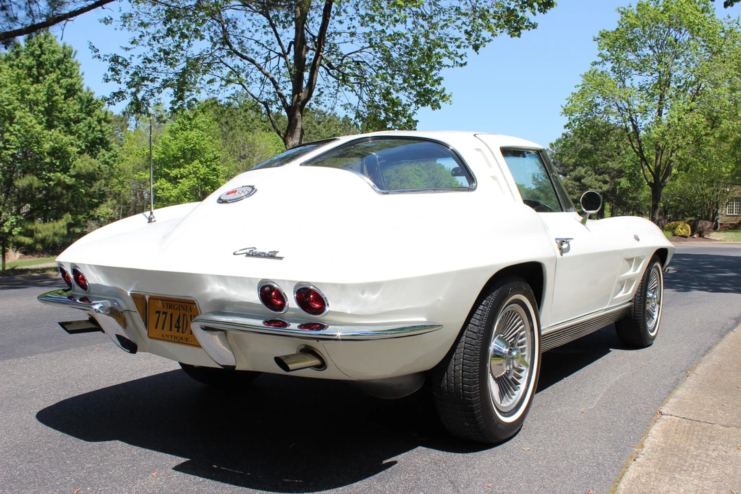 1963 Chevrolet Corvette C2 - Image 10 of 31
