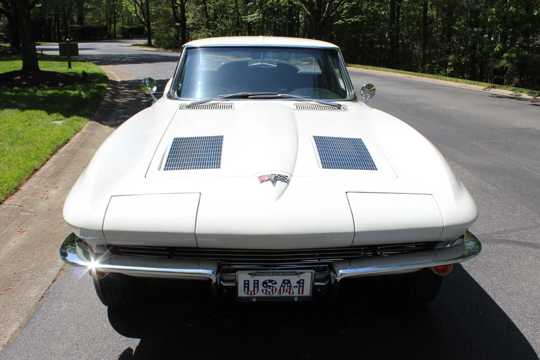 1963 Chevrolet Corvette C2 - Image 18 of 31
