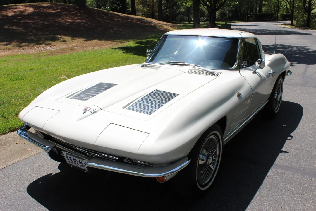 1963 Chevrolet Corvette C2 - Image 2 of 31