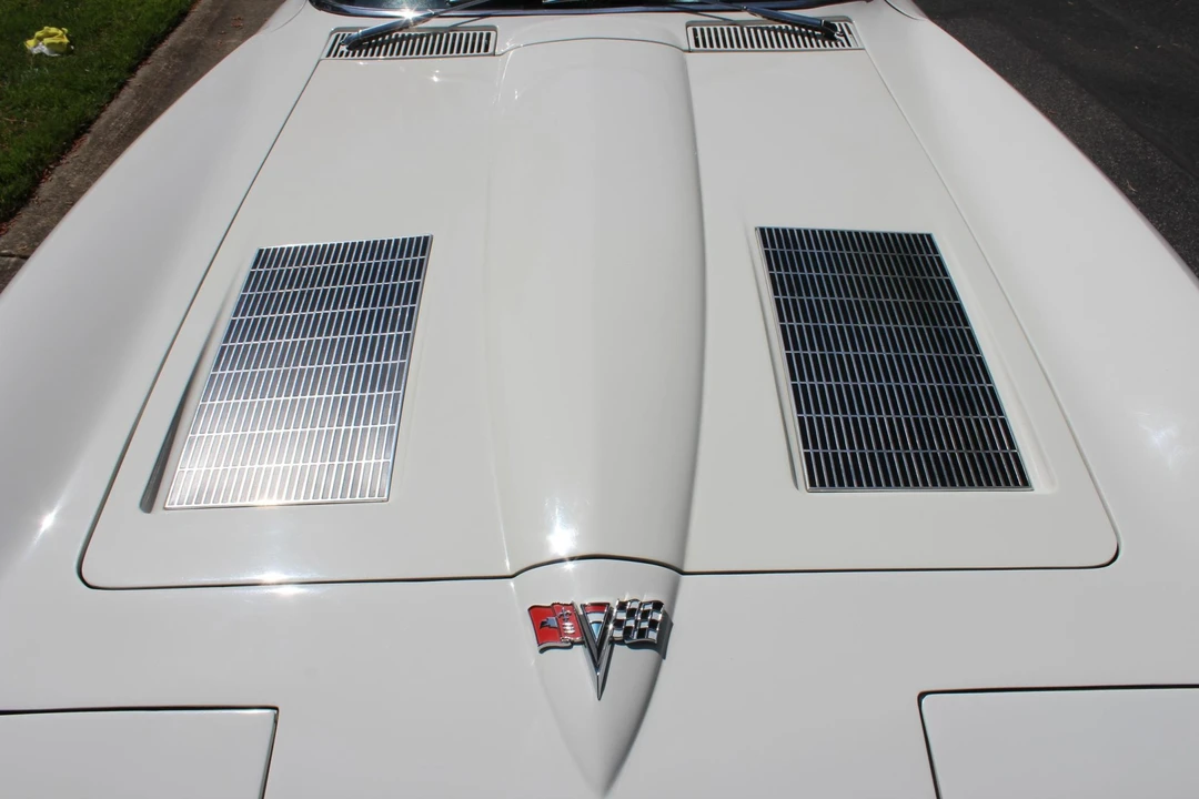 1963 Chevrolet Corvette C2 - Image 25 of 31