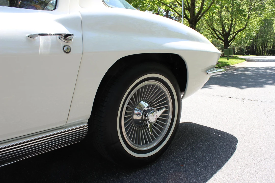 1963 Chevrolet Corvette C2 - Image 29 of 31