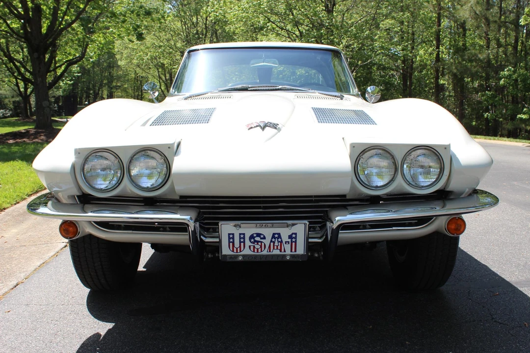1963 Chevrolet Corvette C2 - Image 21 of 31