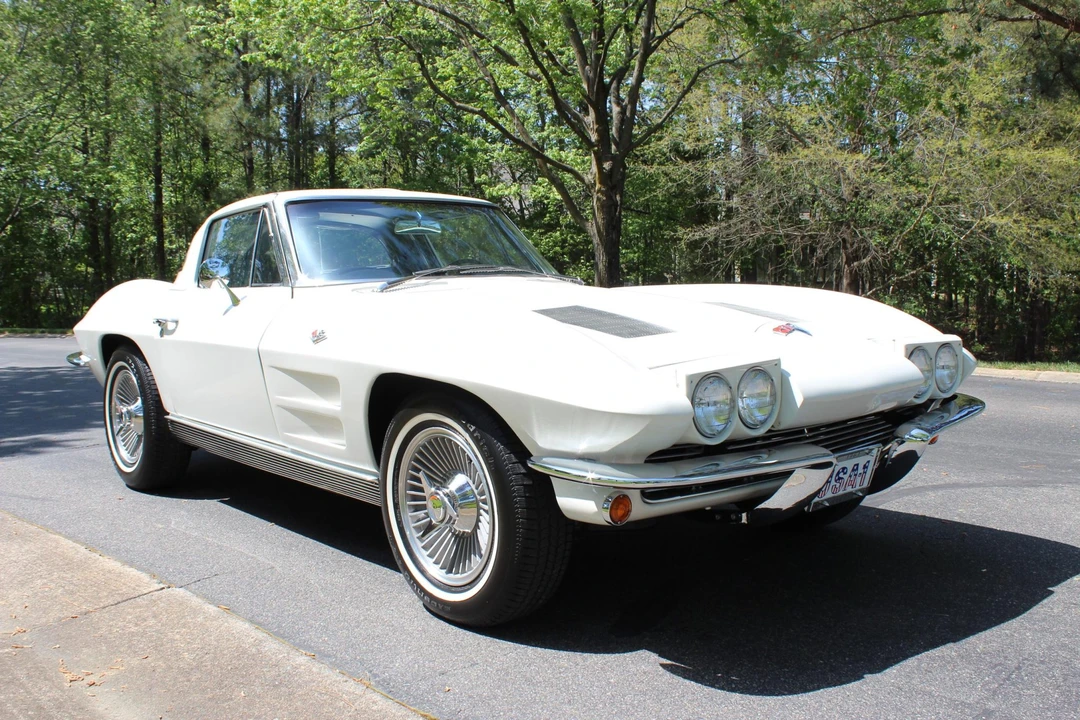 1963 Chevrolet Corvette C2 - Image 16 of 31