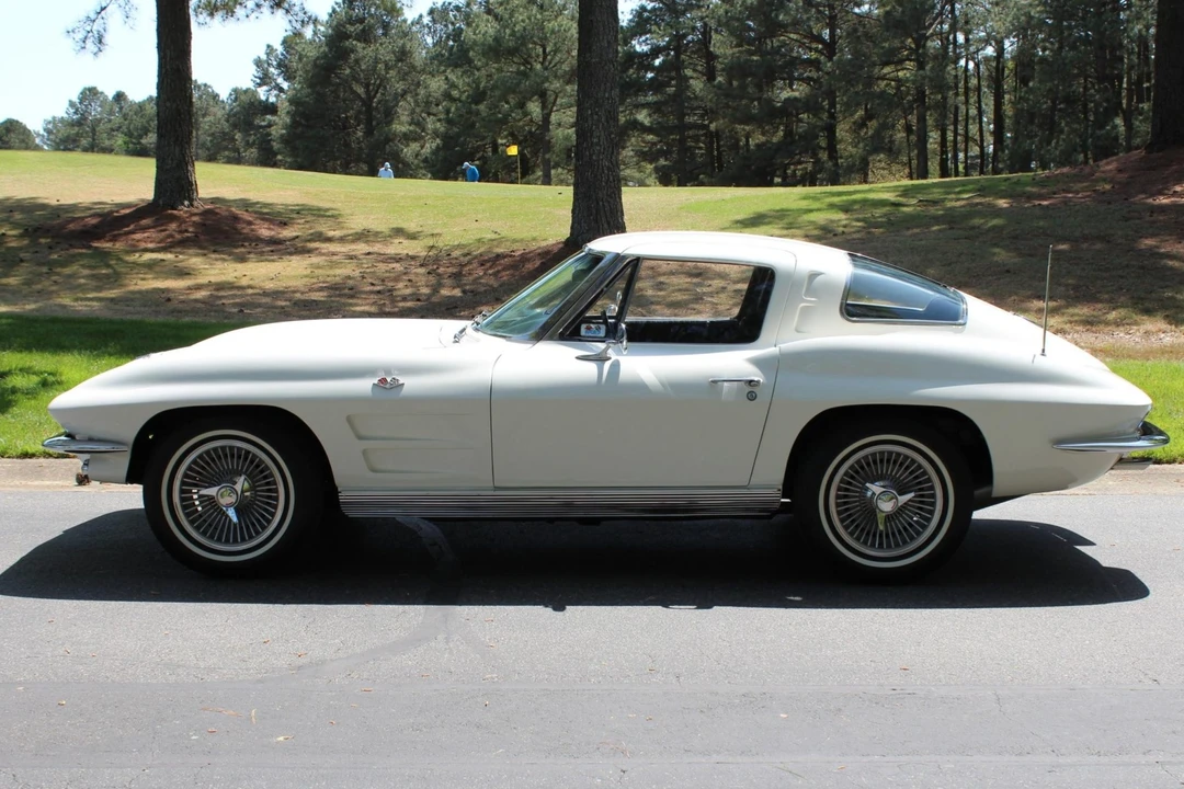 1963 Chevrolet Corvette C2 - Image 4 of 31