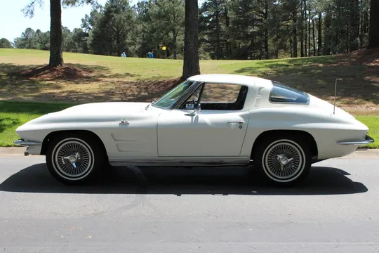 1963 Chevrolet Corvette C2 - Image 4 of 31