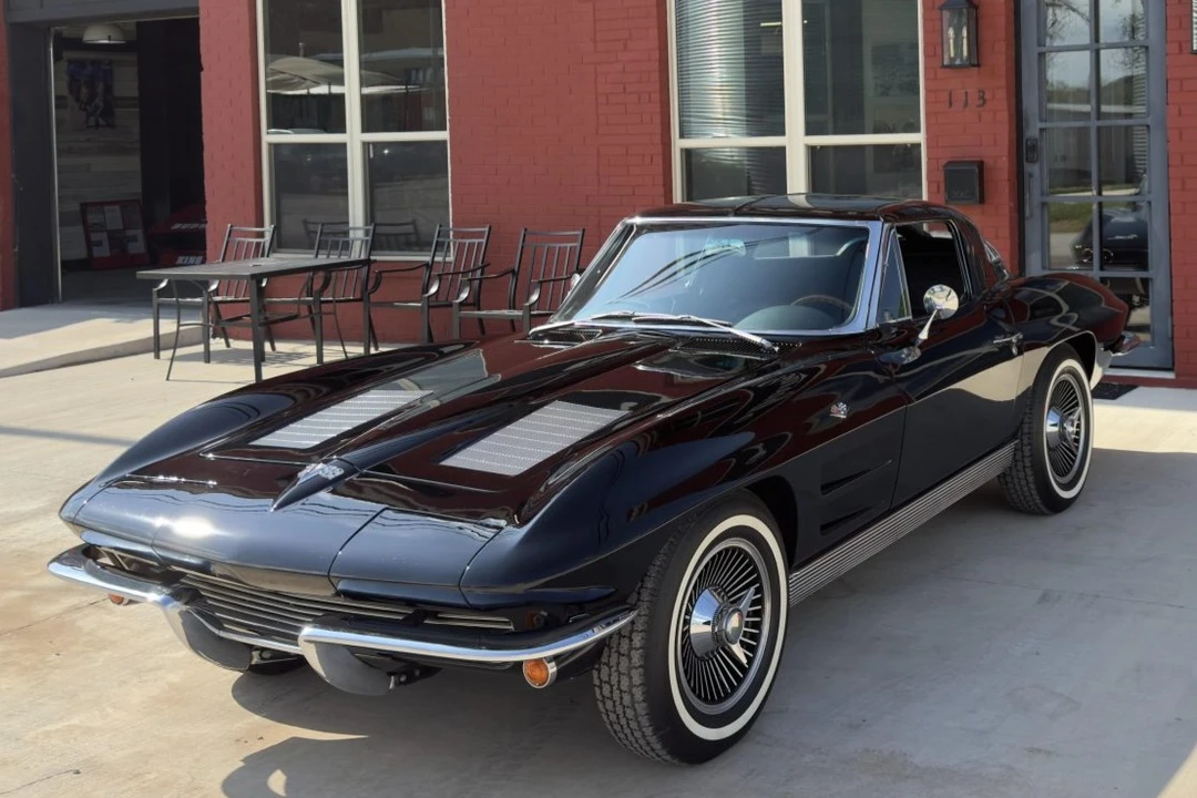 1963 Chevrolet Corvette C2 - Image 1 of 31