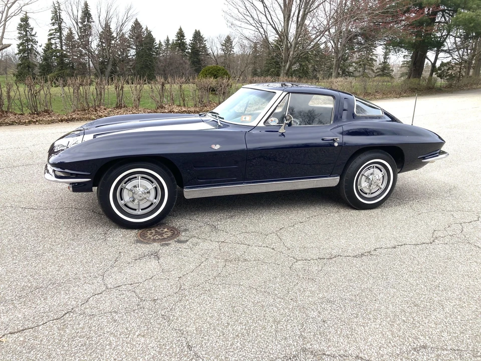 1963 Chevrolet Corvette C2 - Image 22 of 31