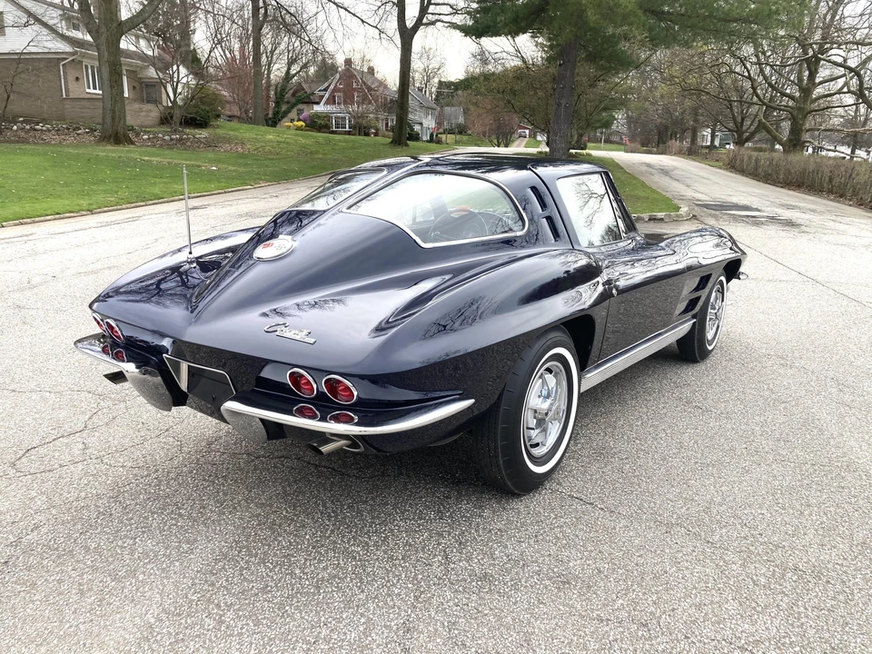1963 Chevrolet Corvette C2 - Image 14 of 31