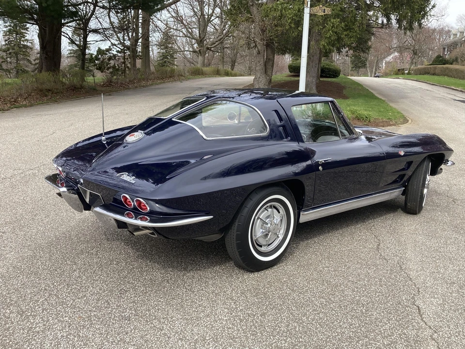 1963 Chevrolet Corvette C2 - Image 13 of 31