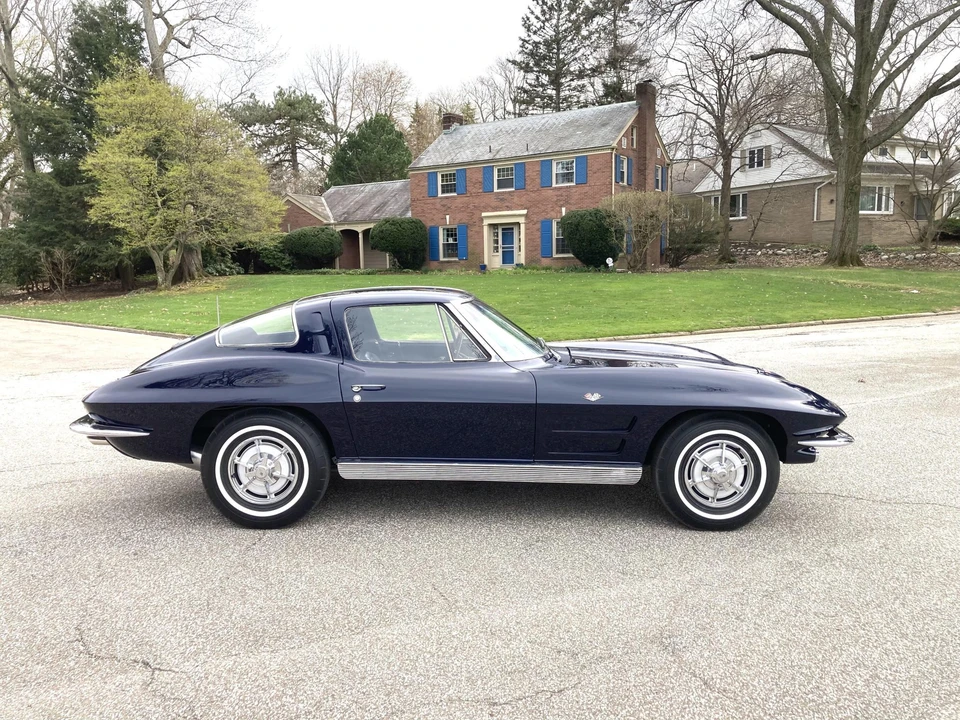1963 Chevrolet Corvette C2 - Image 10 of 31