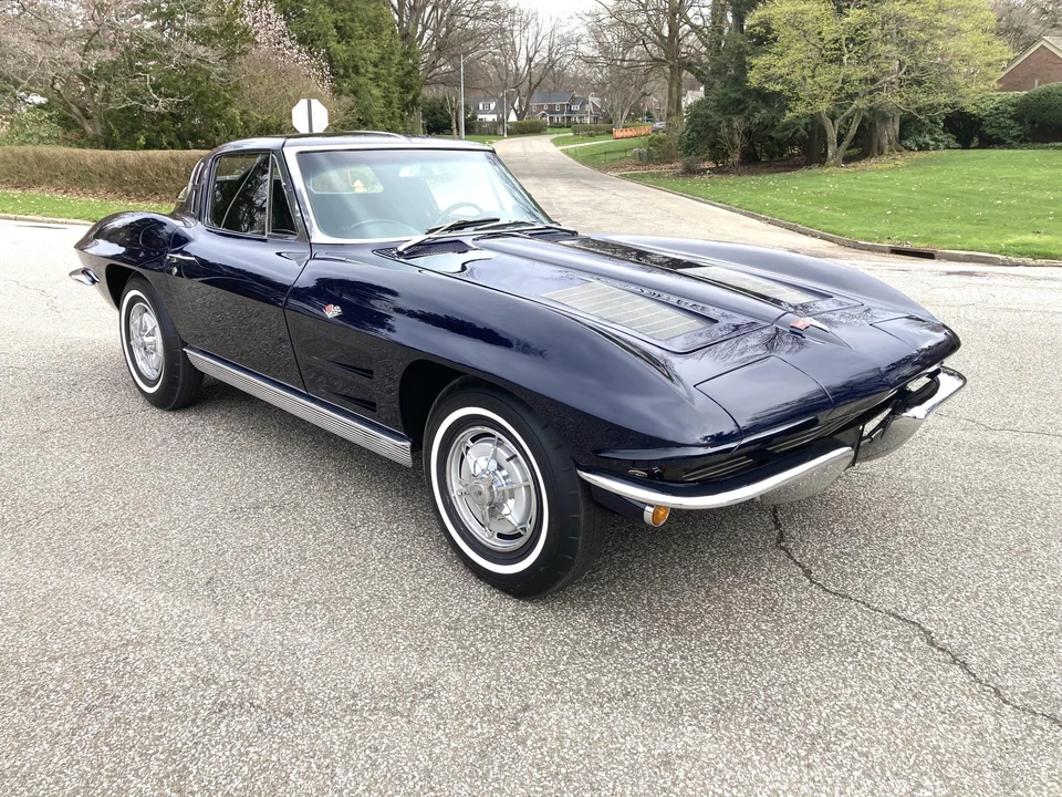 1963 Chevrolet Corvette C2 - Image 4 of 31