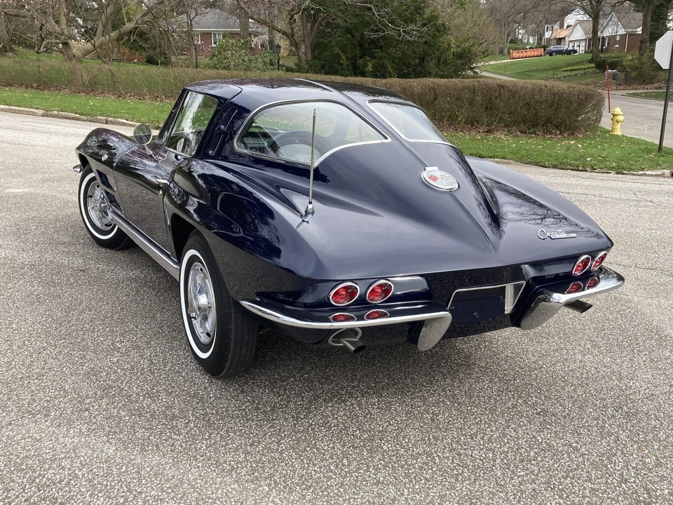 1963 Chevrolet Corvette C2 - Image 18 of 31