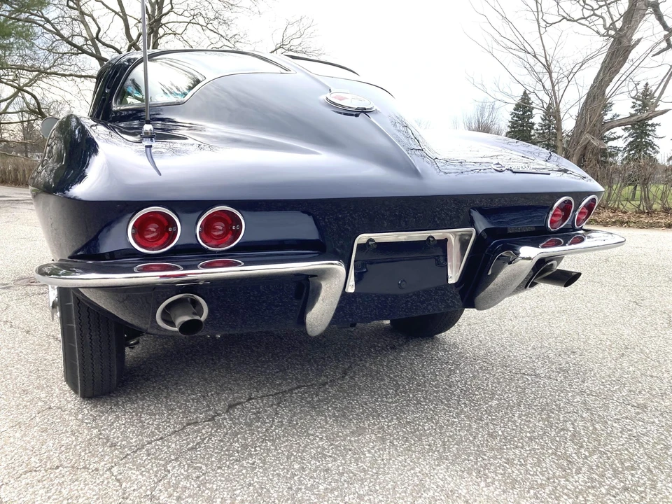 1963 Chevrolet Corvette C2 - Image 17 of 31