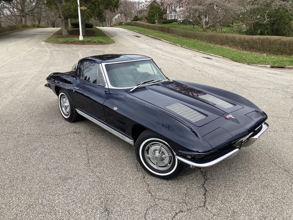 1963 Chevrolet Corvette C2 - Image 2 of 31