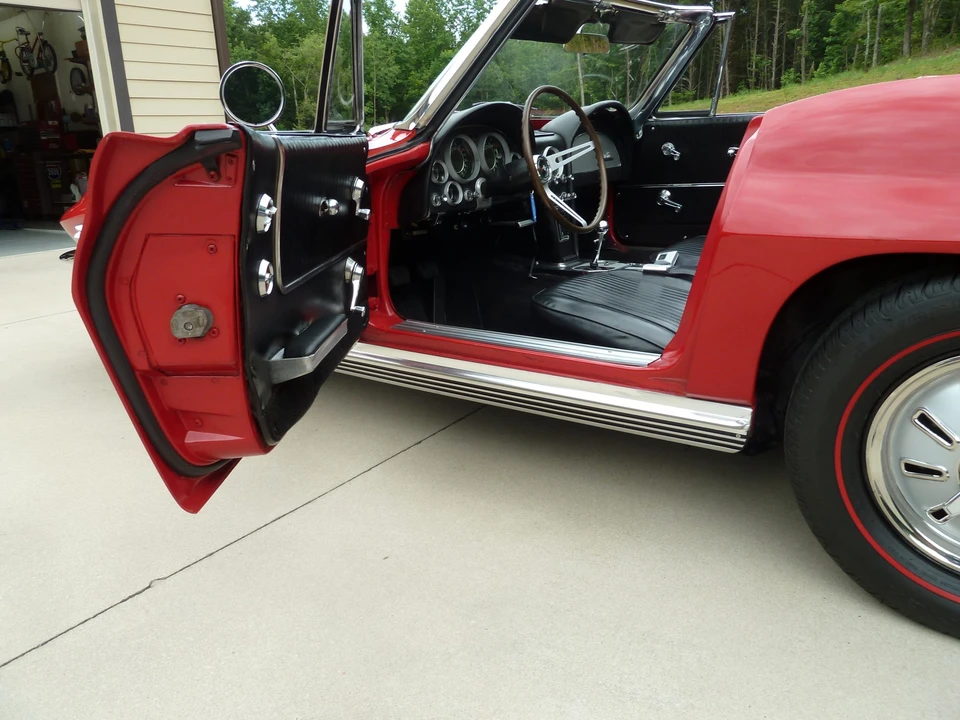 1964 Chevrolet Corvette C2 - Image 28 of 31