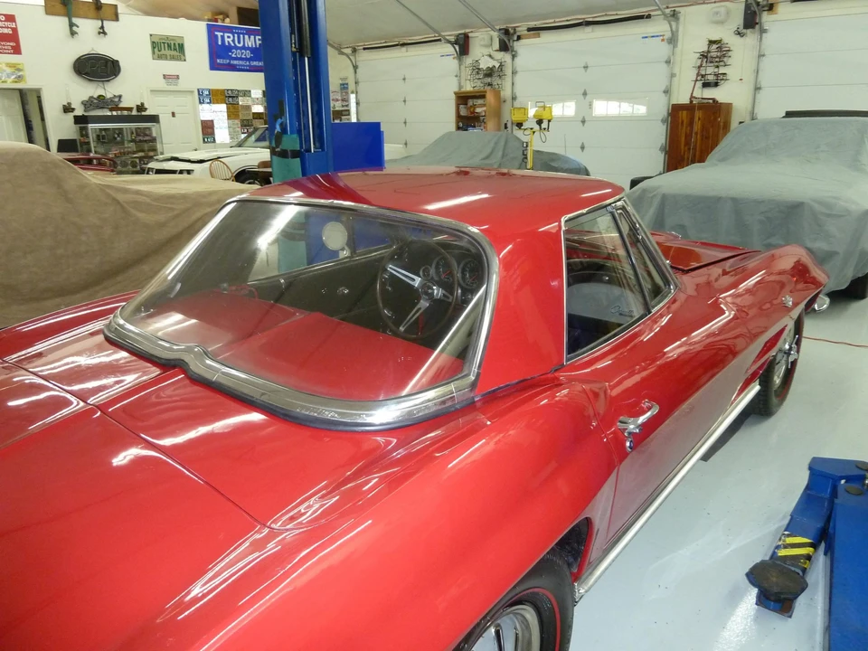 1964 Chevrolet Corvette C2 - Image 14 of 31