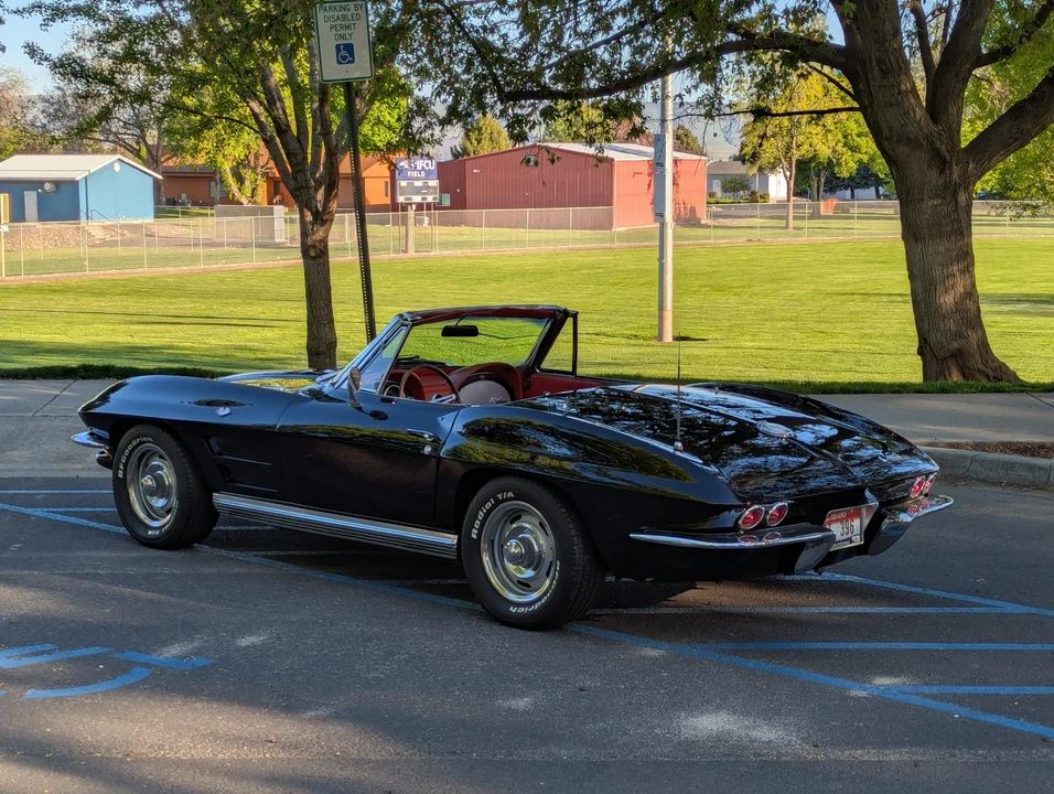 1964 Chevrolet Corvette C2 - Image 14 of 31