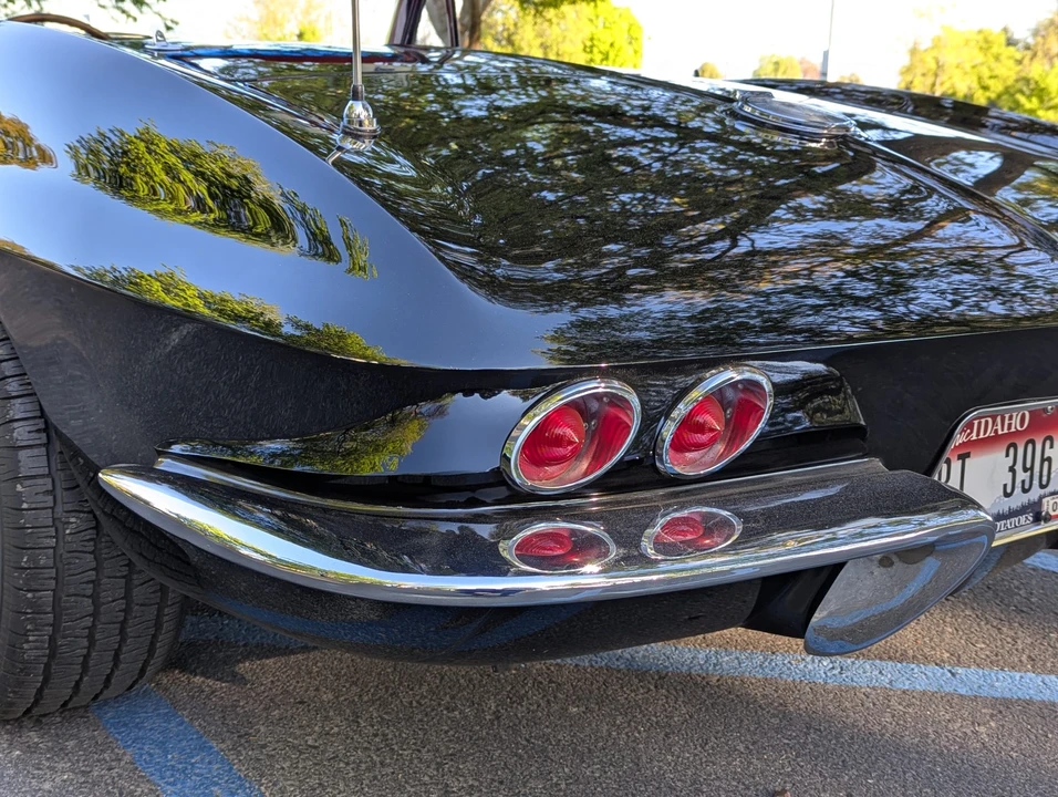 1964 Chevrolet Corvette C2 - Image 18 of 31