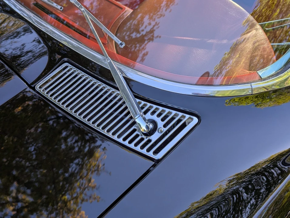 1964 Chevrolet Corvette C2 - Image 30 of 31