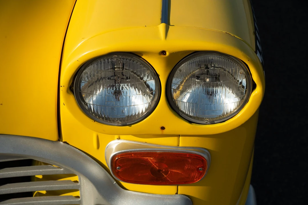 1965 Checker - Image 18 of 31