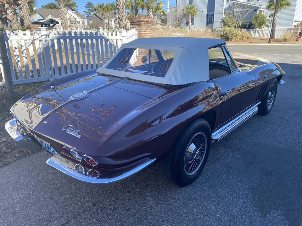 1965 Chevrolet Corvette C2 - Image 8 of 31