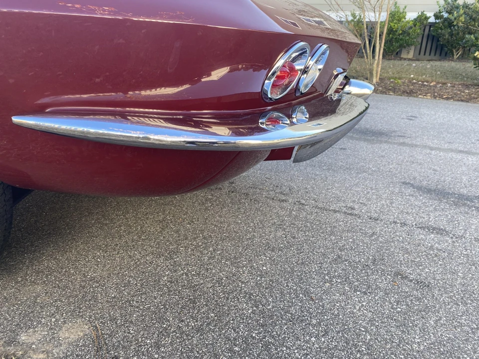 1965 Chevrolet Corvette C2 - Image 19 of 31