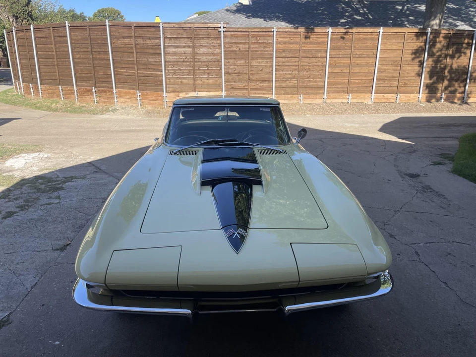 1965 Chevrolet Corvette C2 - Image 8 of 31