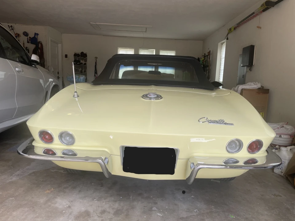 1965 Chevrolet Corvette C2 - Image 5 of 31