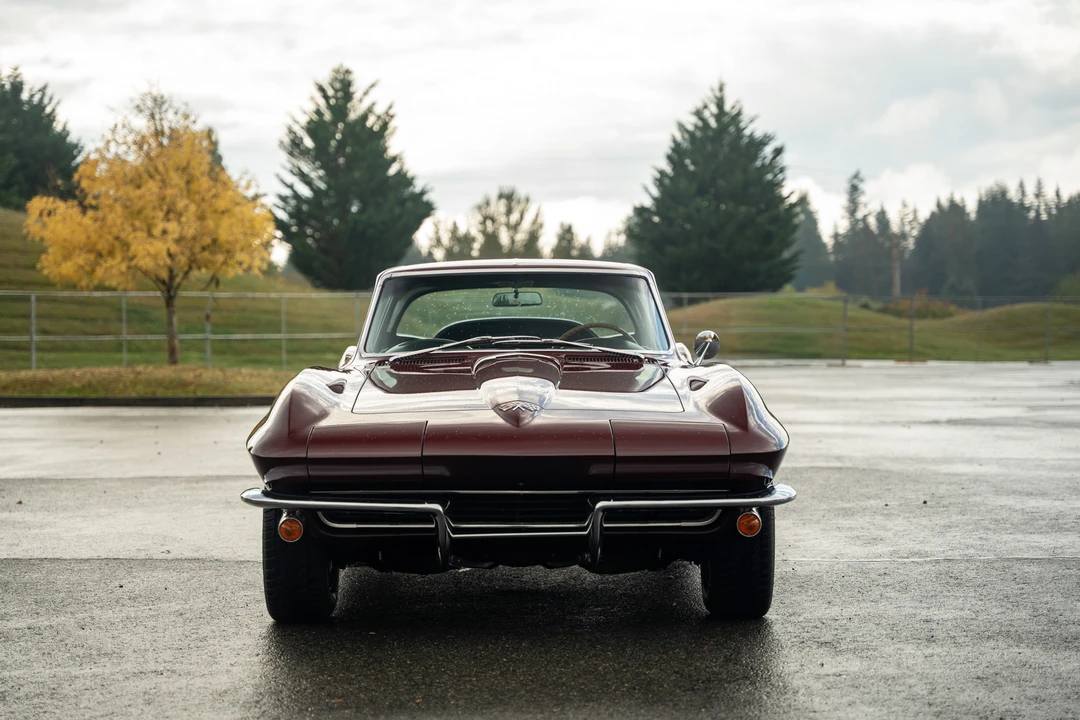 1965 Chevrolet Corvette C2 - Image 2 of 31