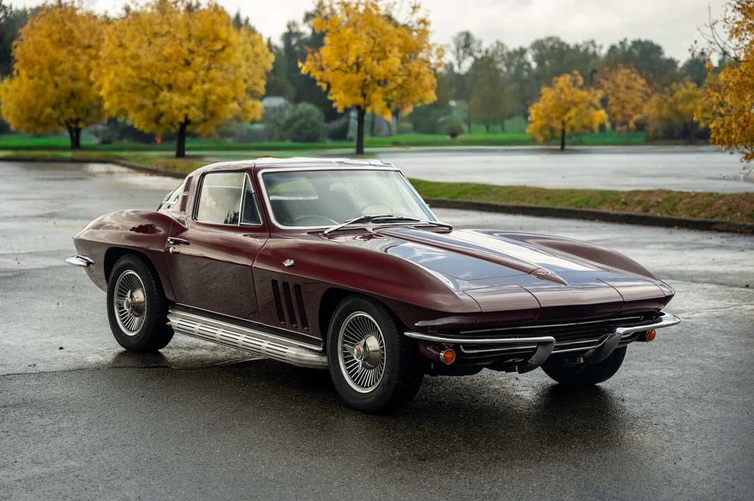 1965 Chevrolet Corvette C2 - Image 10 of 31
