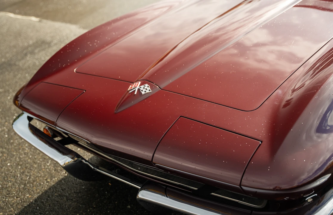 1965 Chevrolet Corvette C2 - Image 22 of 31