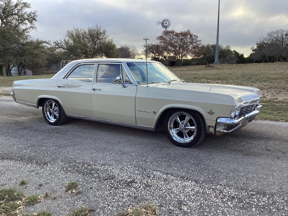 1965 Chevrolet Impala 4th Gen - Image 9 of 31
