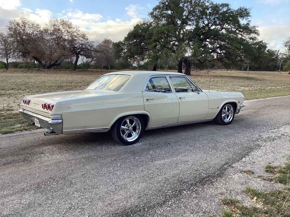 1965 Chevrolet Impala 4th Gen - Image 14 of 31