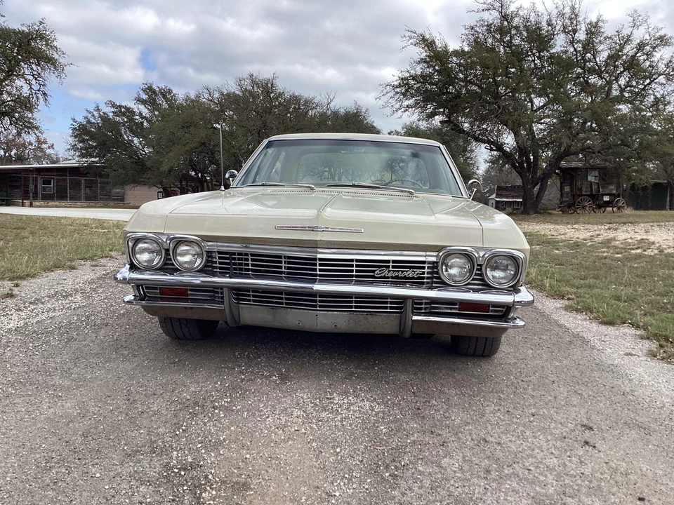1965 Chevrolet Impala 4th Gen - Image 4 of 31