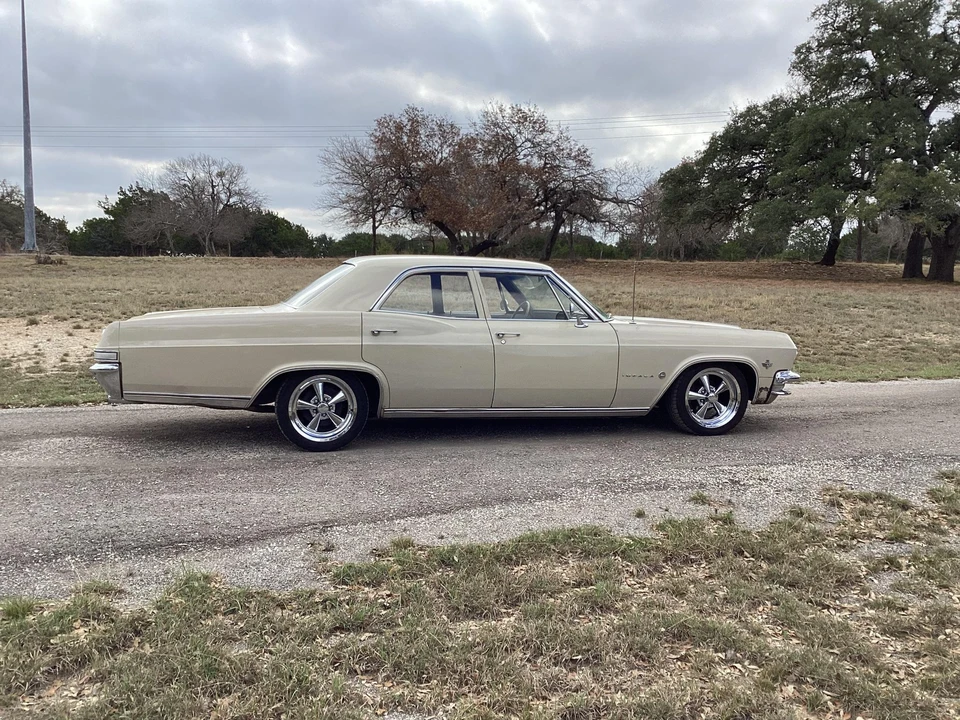 1965 Chevrolet Impala 4th Gen - Image 12 of 31