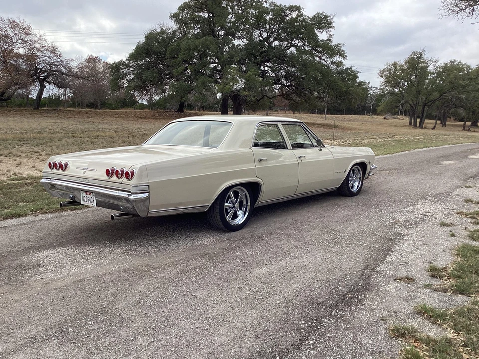 1965 Chevrolet Impala 4th Gen - Image 15 of 31