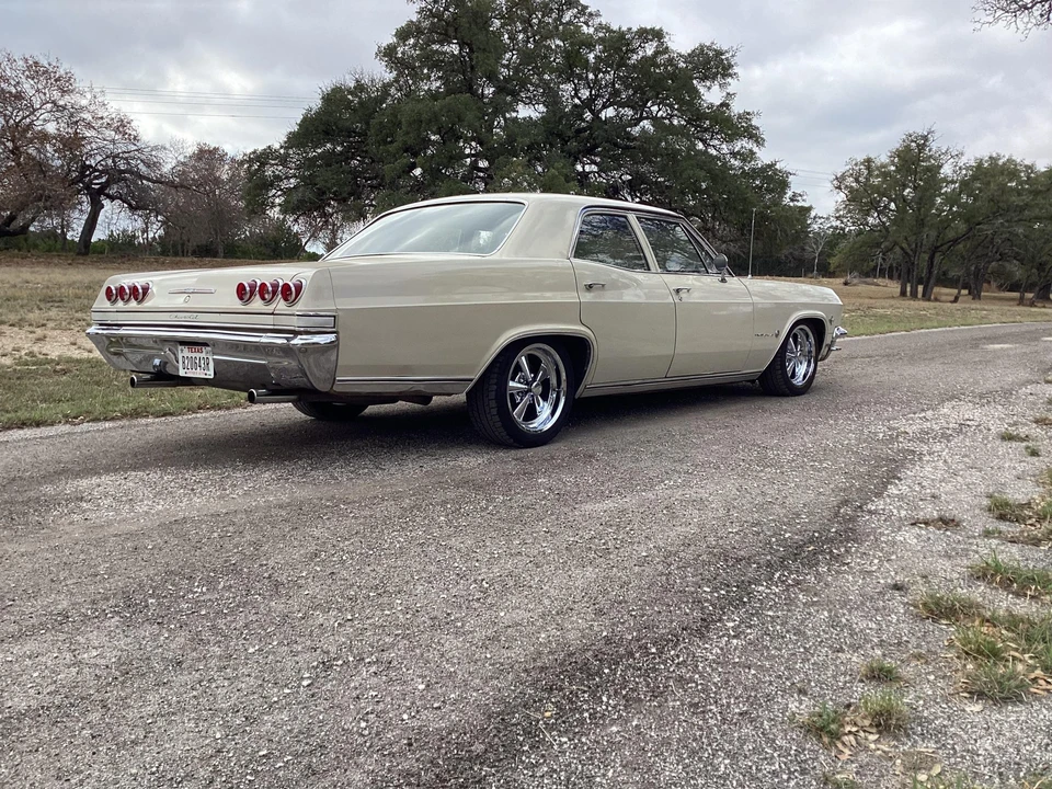 1965 Chevrolet Impala 4th Gen - Image 16 of 31