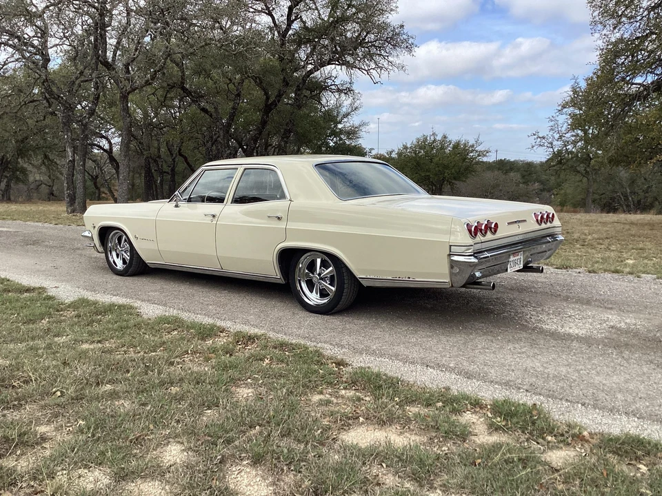 1965 Chevrolet Impala 4th Gen - Image 25 of 31