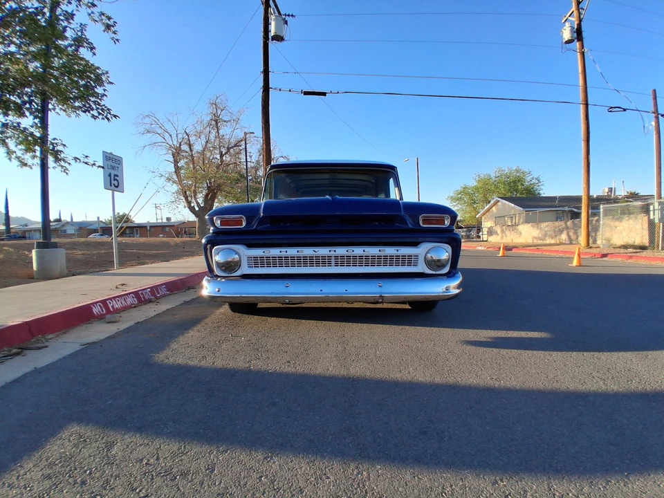 1965 GMC Suburban 5th Gen - Image 15 of 31
